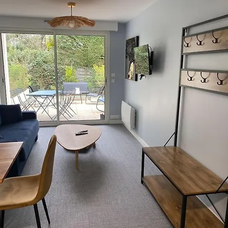 Apartment 100m De Nauzan St Palais Sur